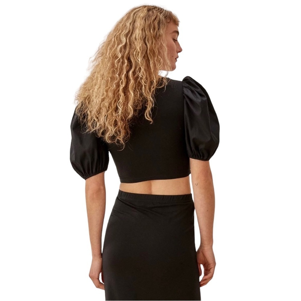 REFORMATION Kathryn Cropped Wrap Blouse - Picture 4 of 10